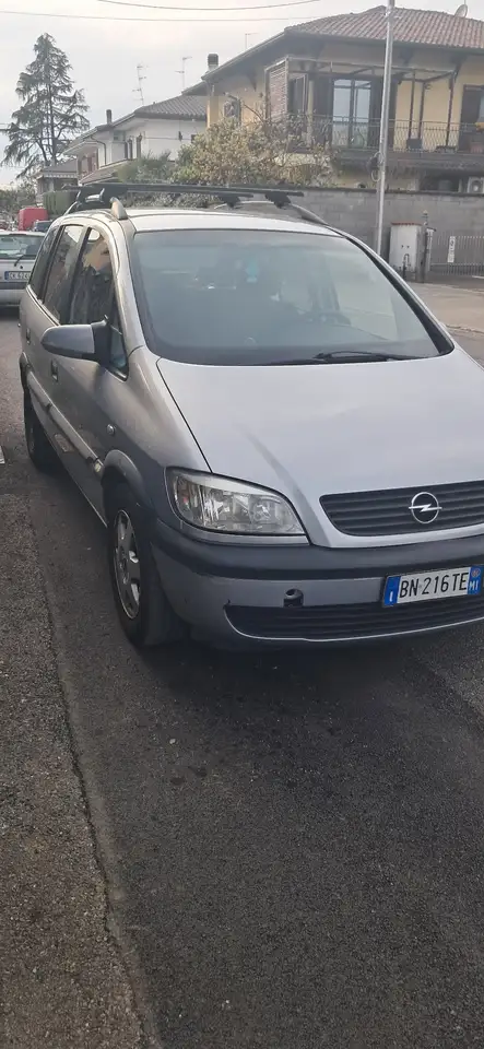 Opel Zafira 1.6i 16v Comfort (cd), foto 3