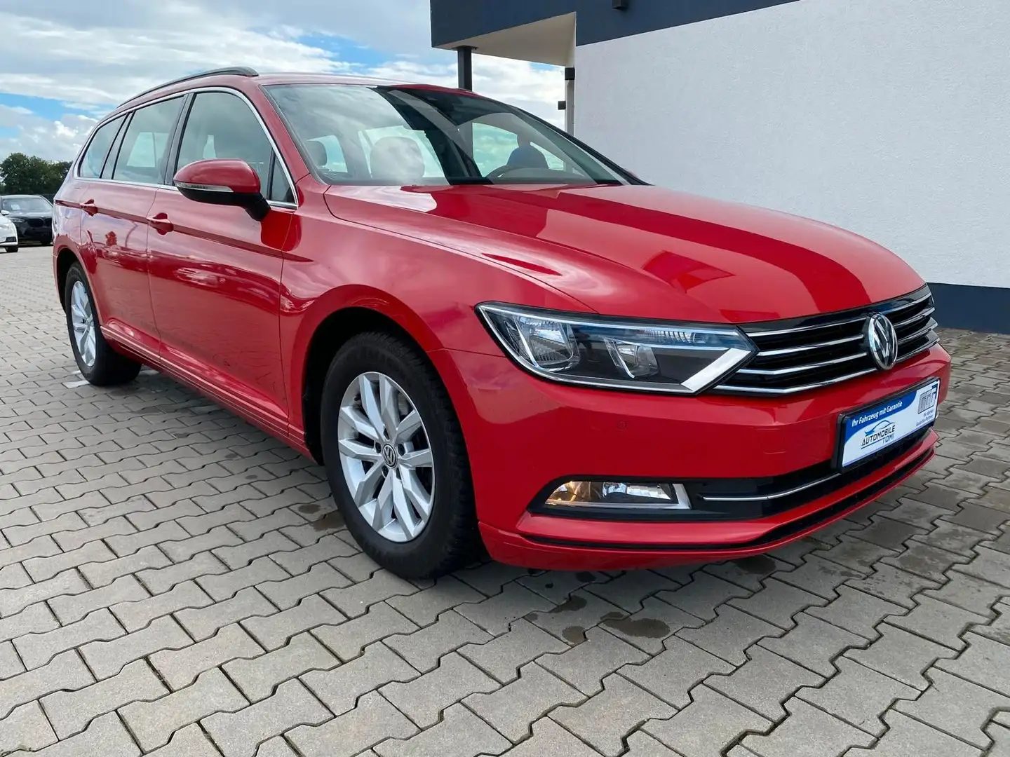 Volkswagen Passat Variant Comfortline|NAVI/R-KAM|ACC|LED Roşu - 1