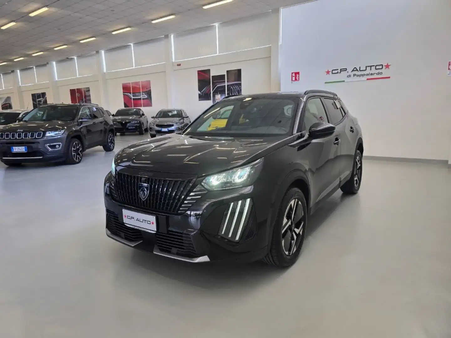 Peugeot 2008 PureTech 100 S&S Allure Nero - 1