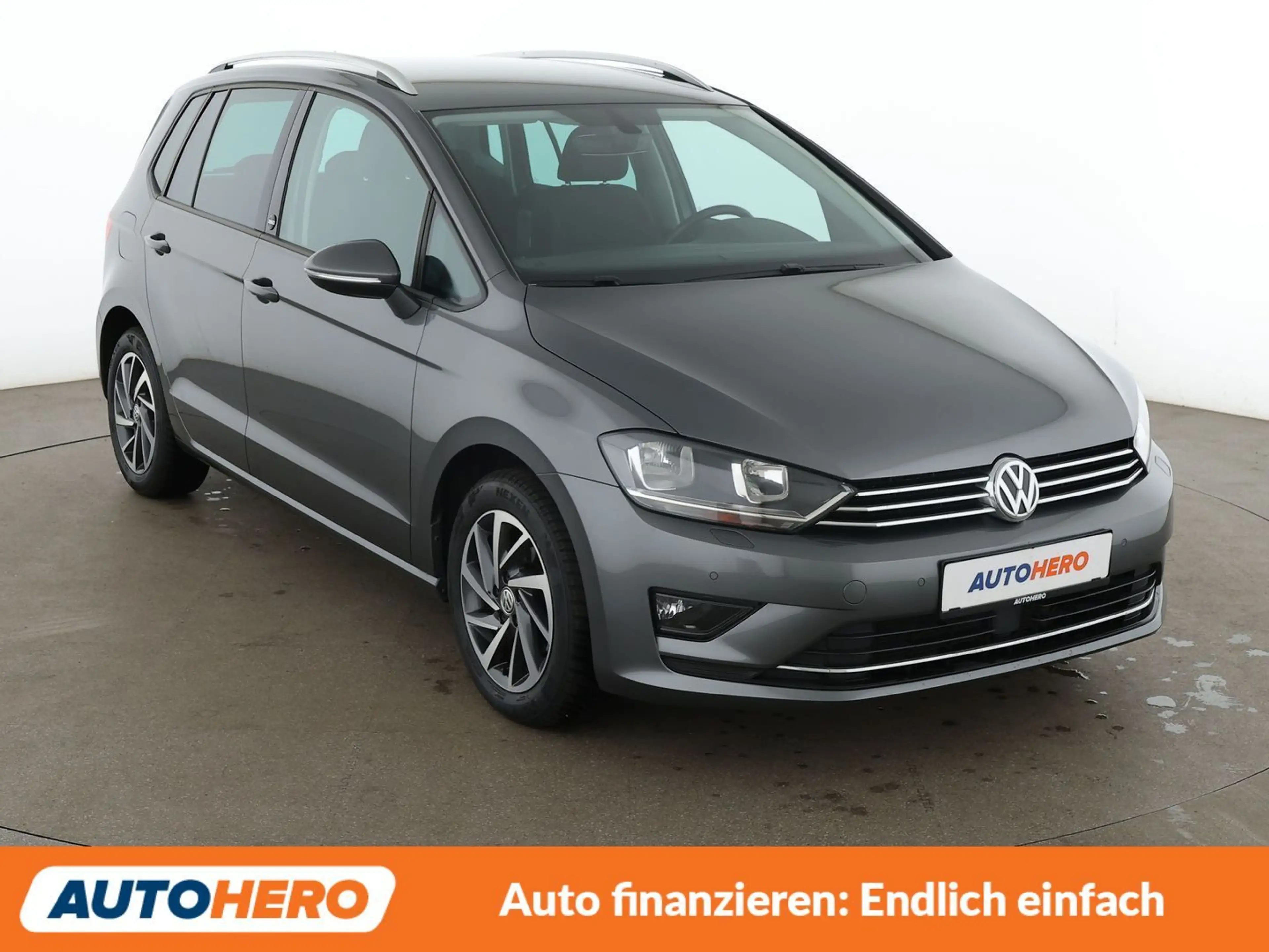 Volkswagen Golf Sportsvan 1.2 TSI Sound BMT Aut.*NAVI*ACC*PDC*SHZ* — photo 8