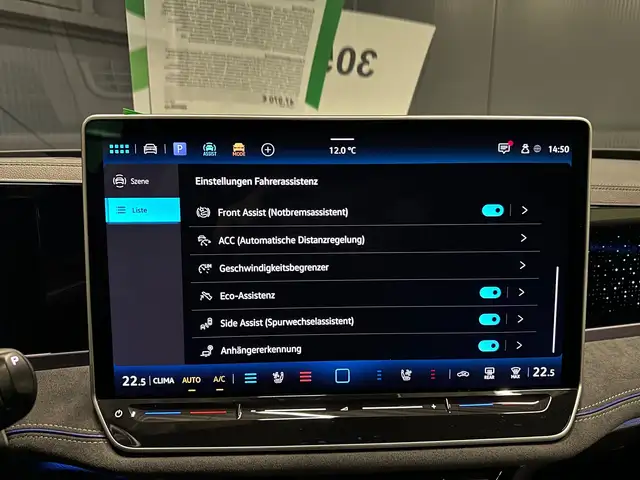 Volkswagen Passat view 26