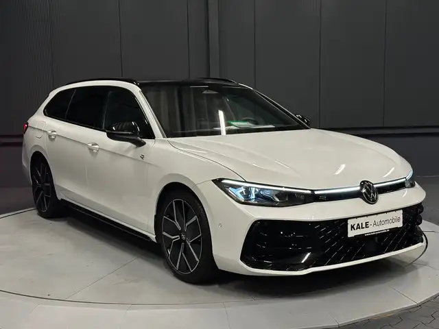 Volkswagen Passat view 7