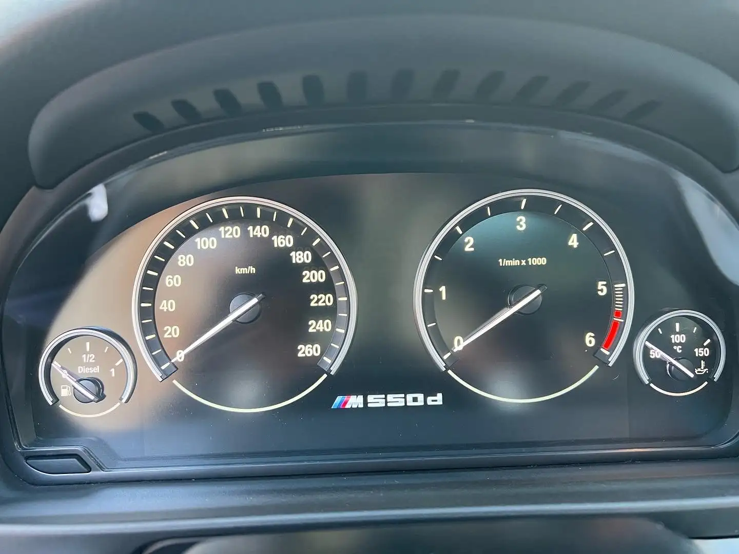 BMW M550 M550 d xDrive Czarny - 1