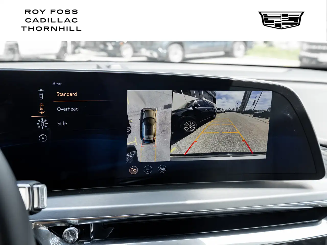 Cadillac Lyriq снимка Cadillac Lyriq