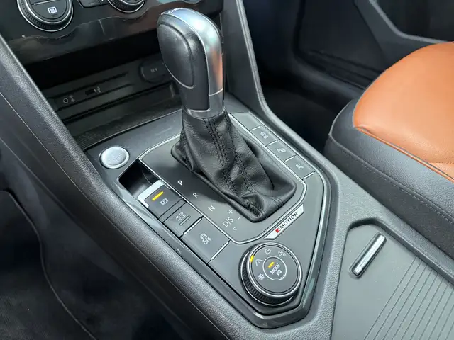 Volkswagen Tiguan view 13