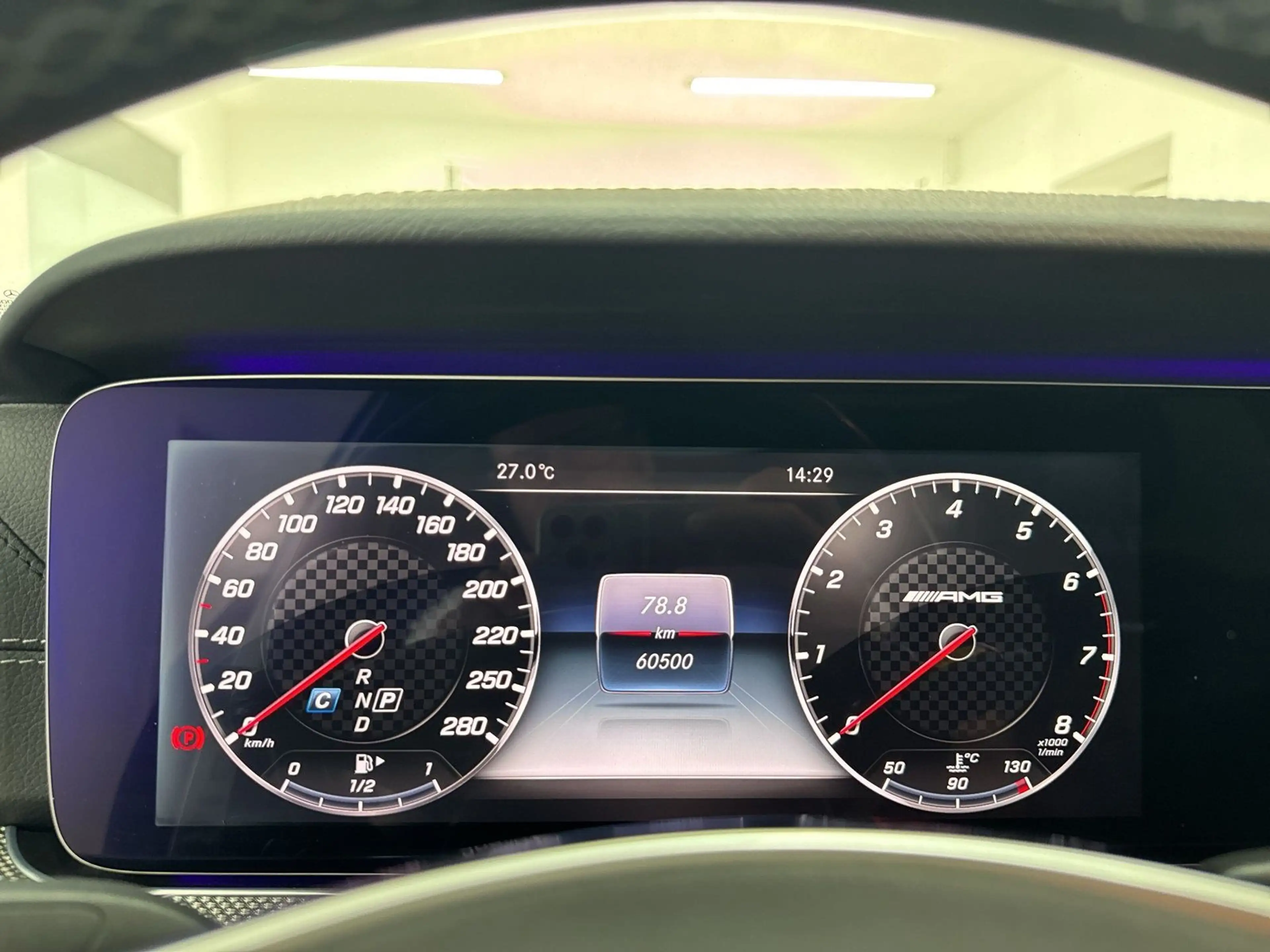 Mercedes-Benz E 43 AMG Lim. *VOLL*HEAD*PANO*SPORT*REMOTE* — photo 12