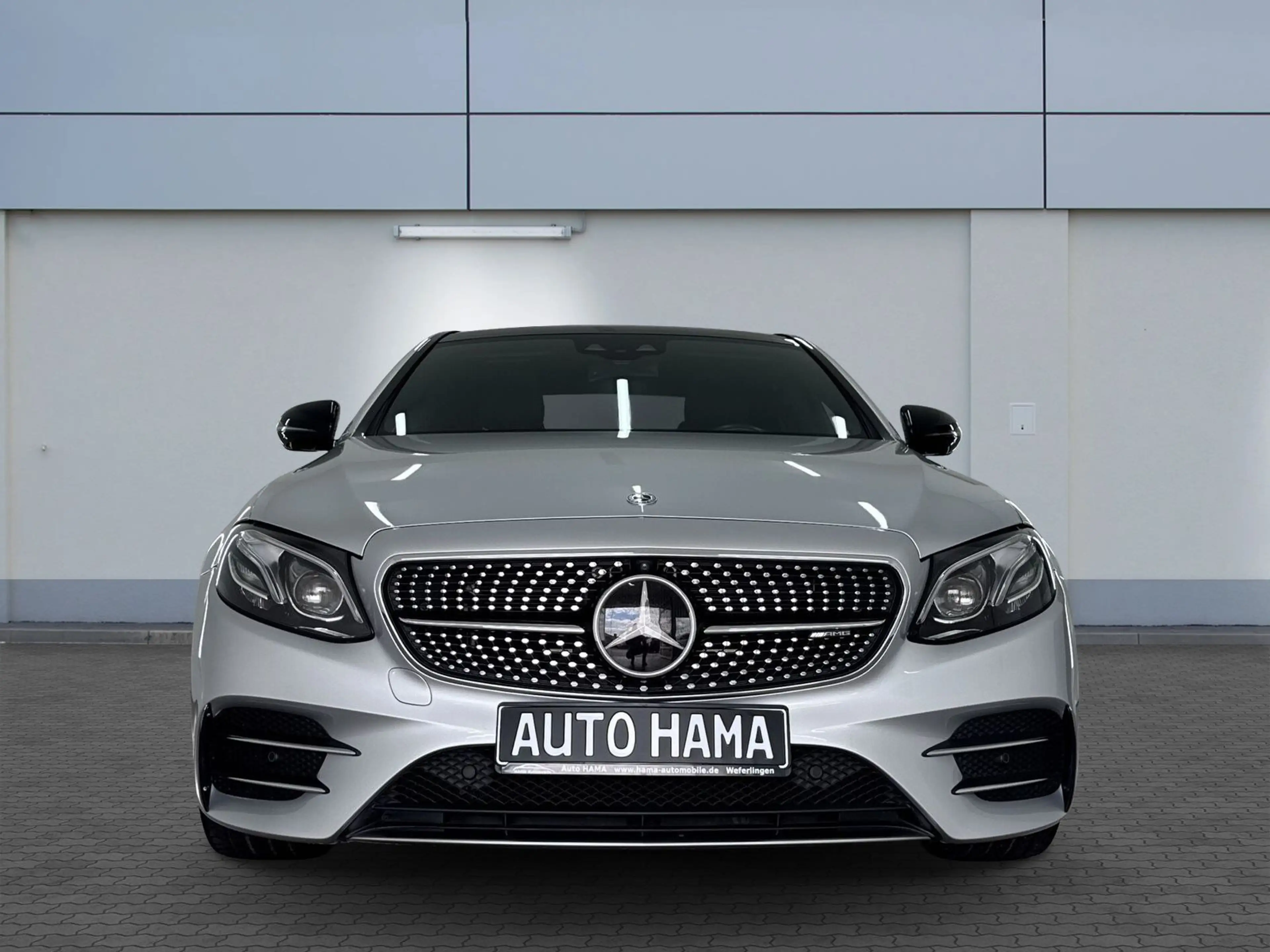 Mercedes-Benz E 43 AMG Lim. *VOLL*HEAD*PANO*SPORT*REMOTE* — photo 3