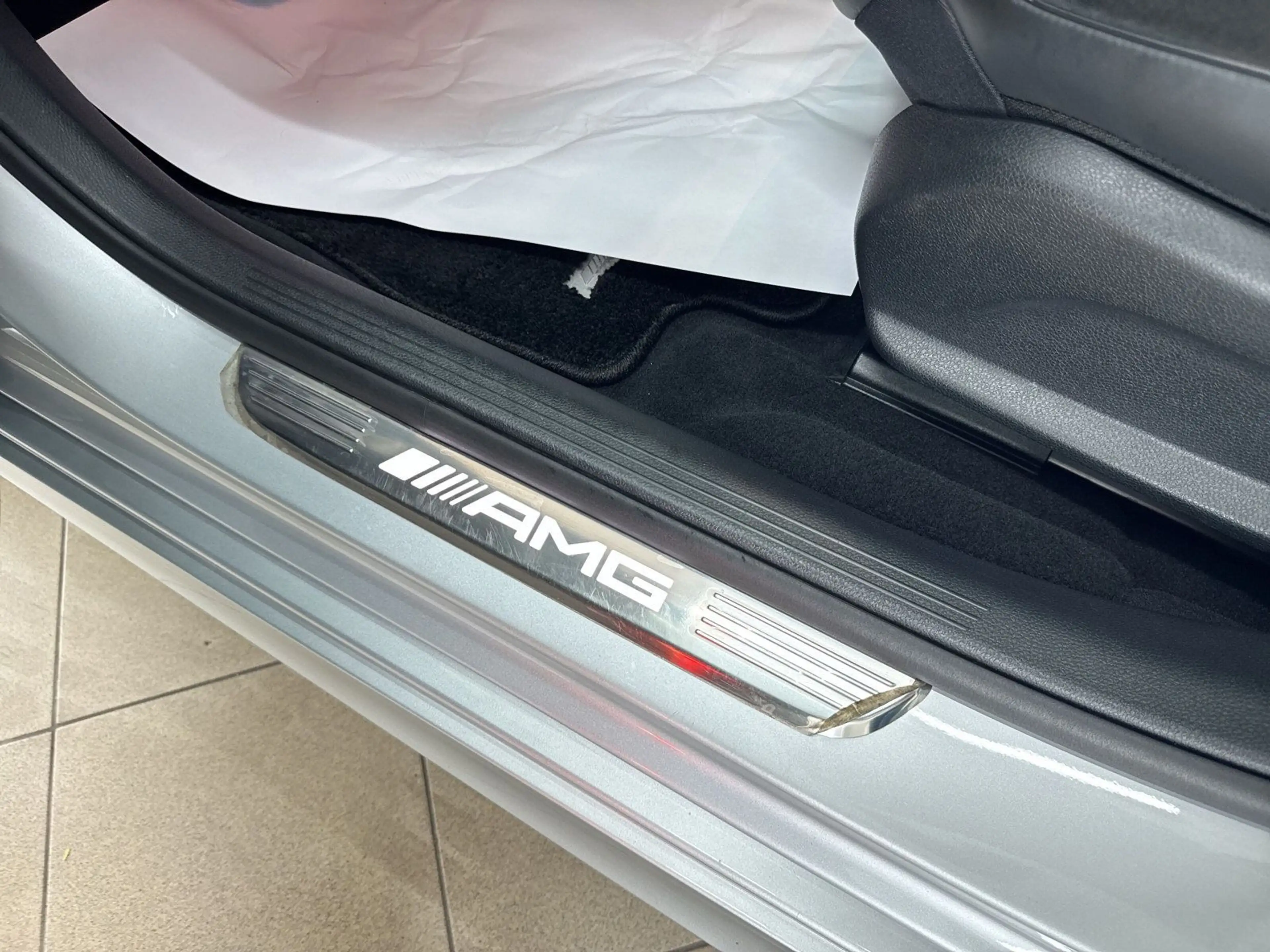 Mercedes-Benz E 43 AMG Lim. *VOLL*HEAD*PANO*SPORT*REMOTE* — photo 8