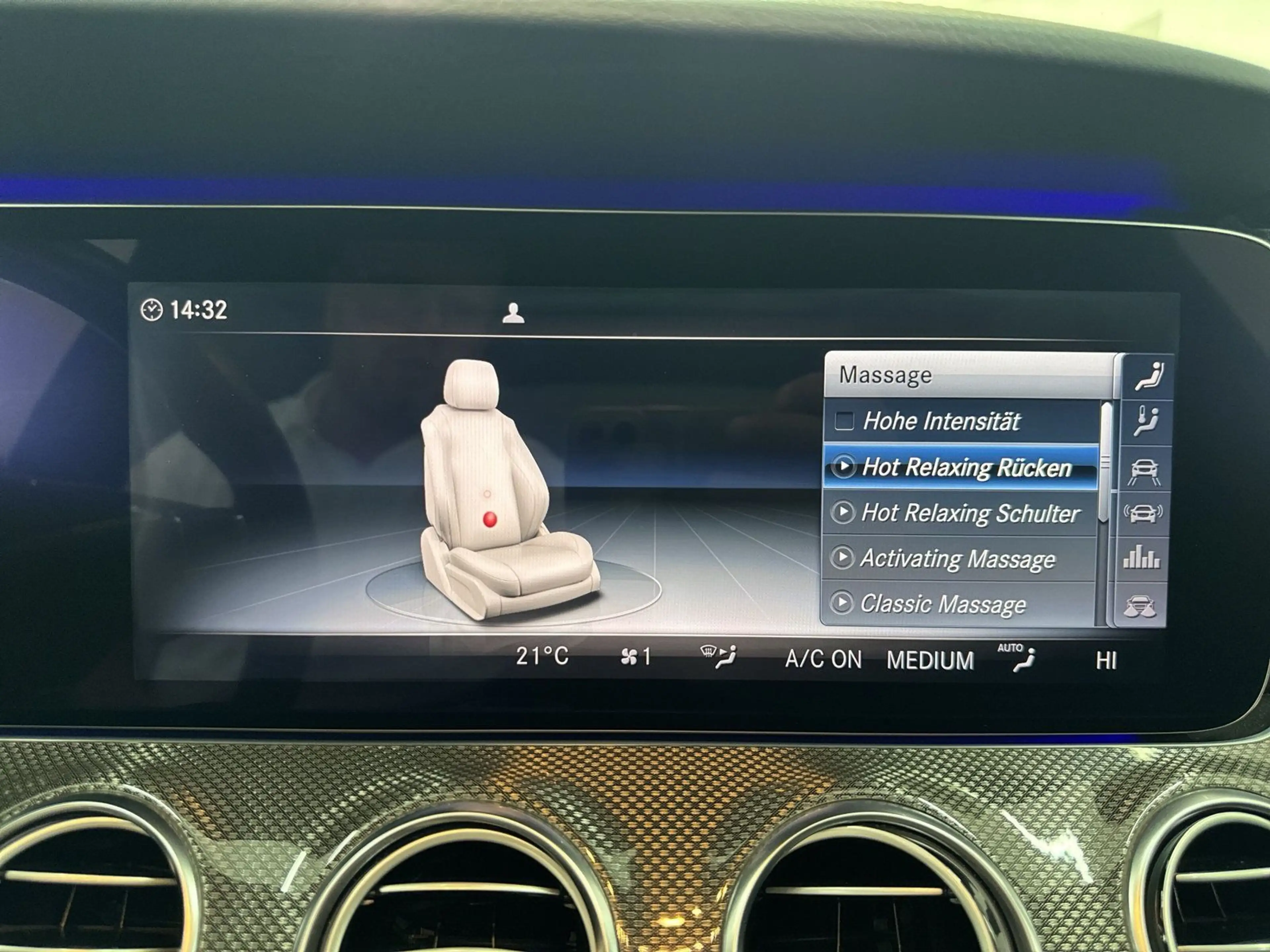 Mercedes-Benz E 43 AMG Lim. *VOLL*HEAD*PANO*SPORT*REMOTE* — photo 14