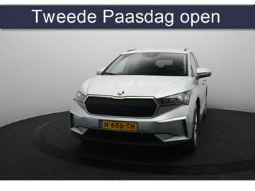 iV 60 SOH 92,3% | Trekhaak Elektrisch | Navigatie