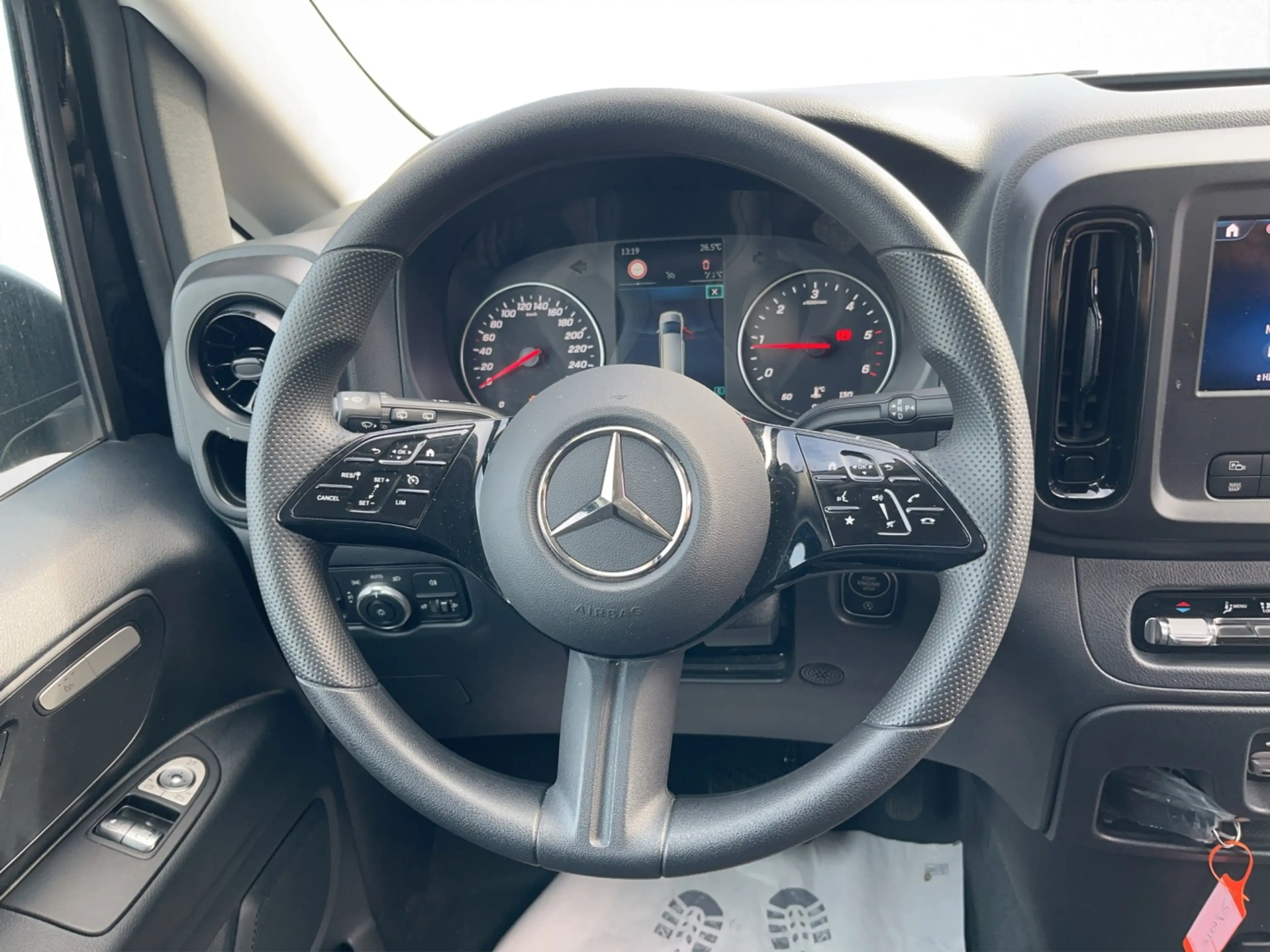 Mercedes-Benz Vito 116 CDI Tourer Pro 2xKlima 2x Schiebetür elektr. — photo 10