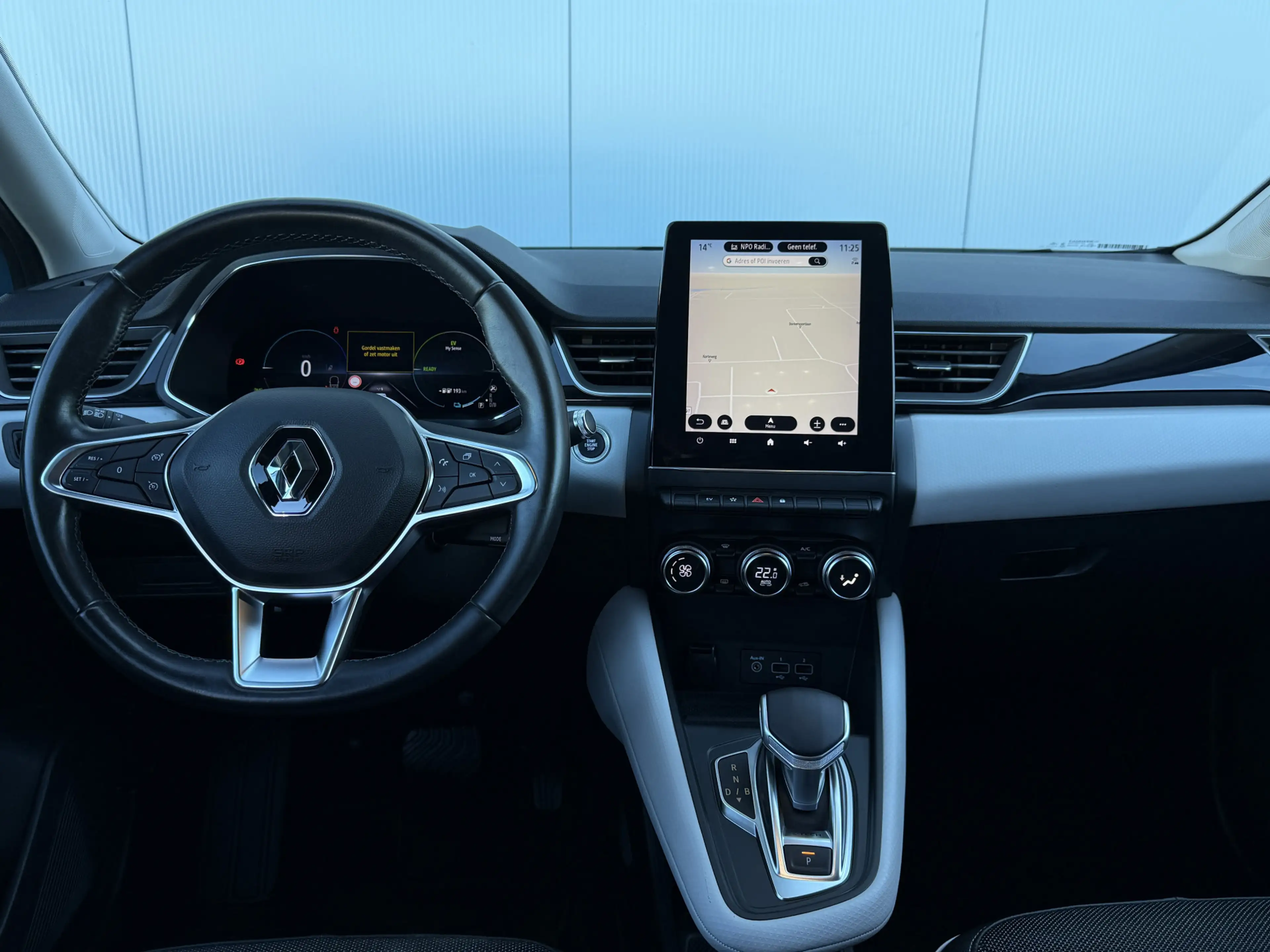 Renault Captur 1.6 E-Tech Plug-in Hybrid 160 Intens Automaat SOH — photo 2