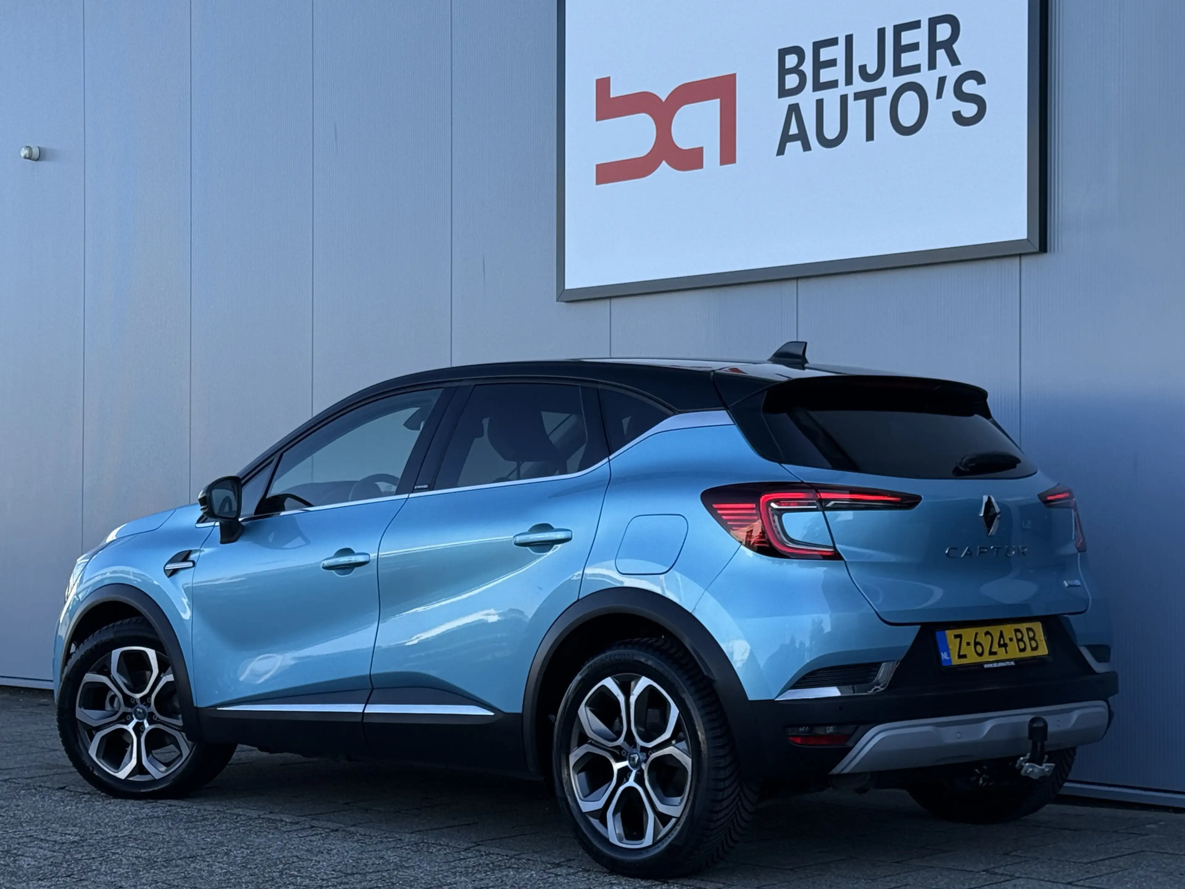 Renault Captur 1.6 E-Tech Plug-in Hybrid 160 Intens Automaat SOH — photo 3