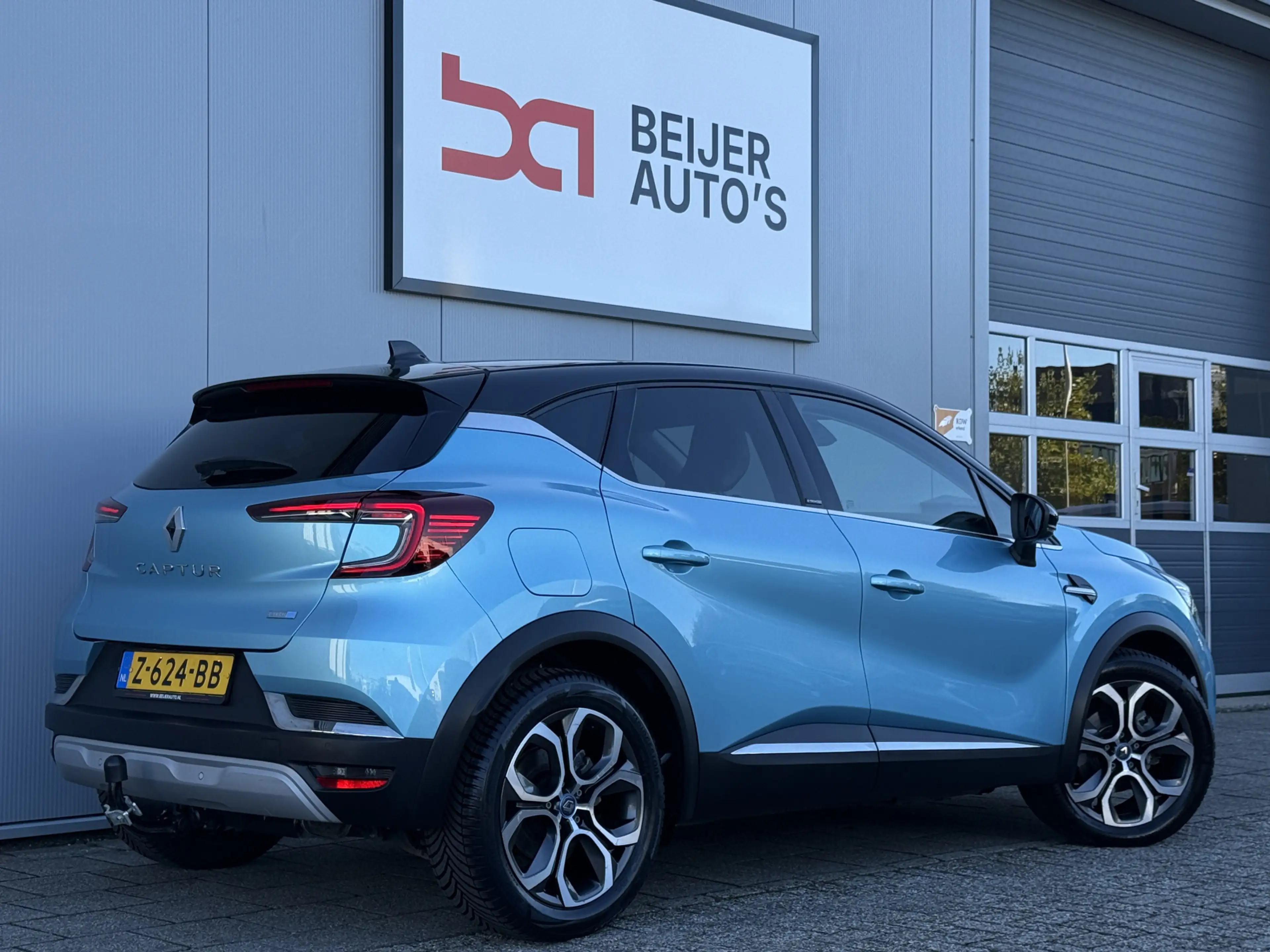 Renault Captur 1.6 E-Tech Plug-in Hybrid 160 Intens Automaat SOH — photo 4