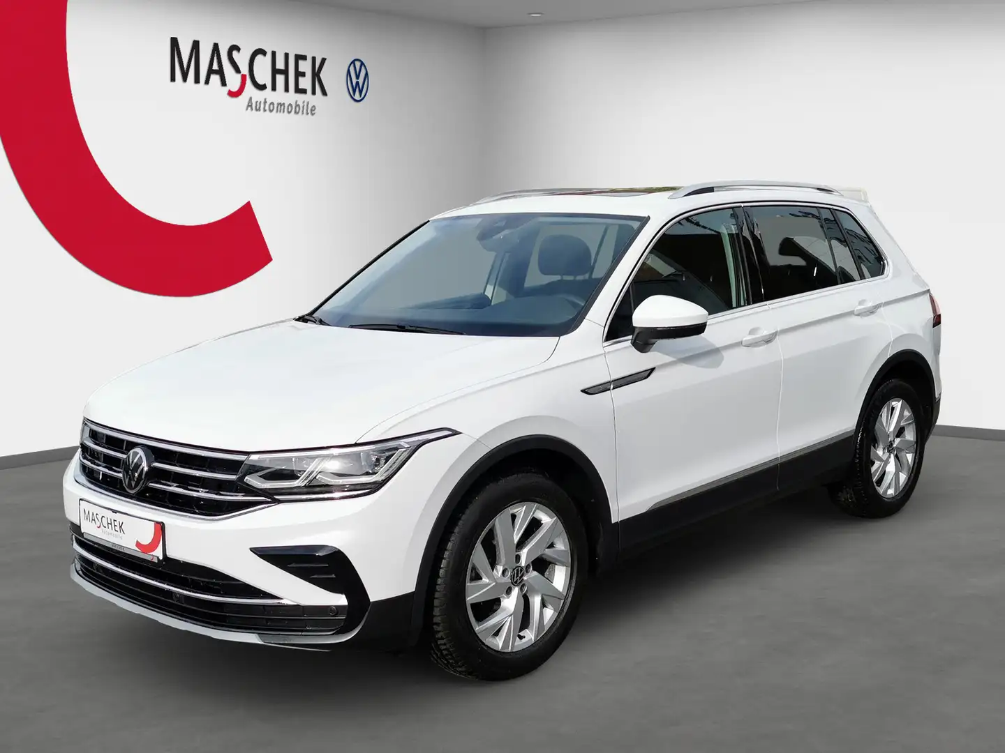 Volkswagen Tiguan Elegance 1.5 TSI DSG AHK Panorama RearView LED Blanc - 1