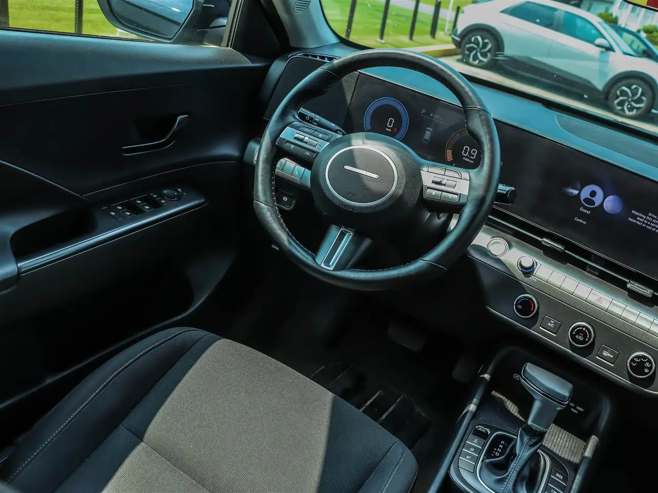 Hyundai KONA снимка Hyundai KONA