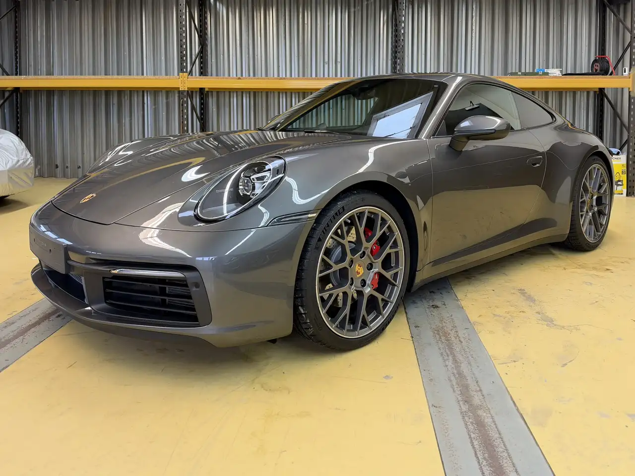 Porsche 992