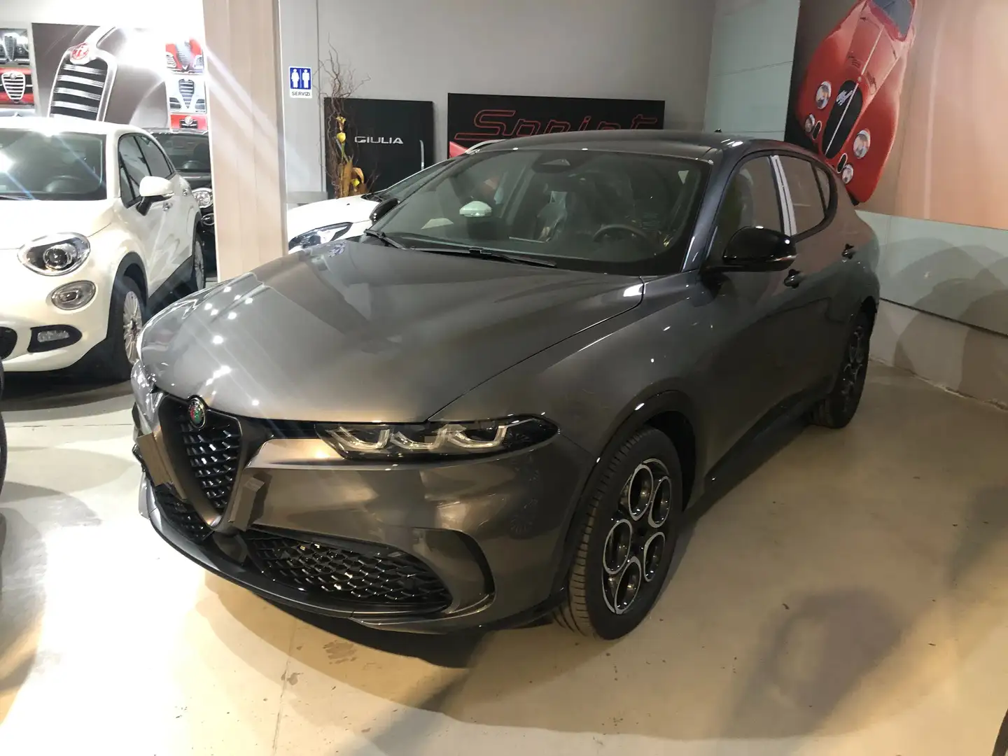 Alfa Romeo Tonale 1.6 Sprint 130cv tct6 Gris - 1