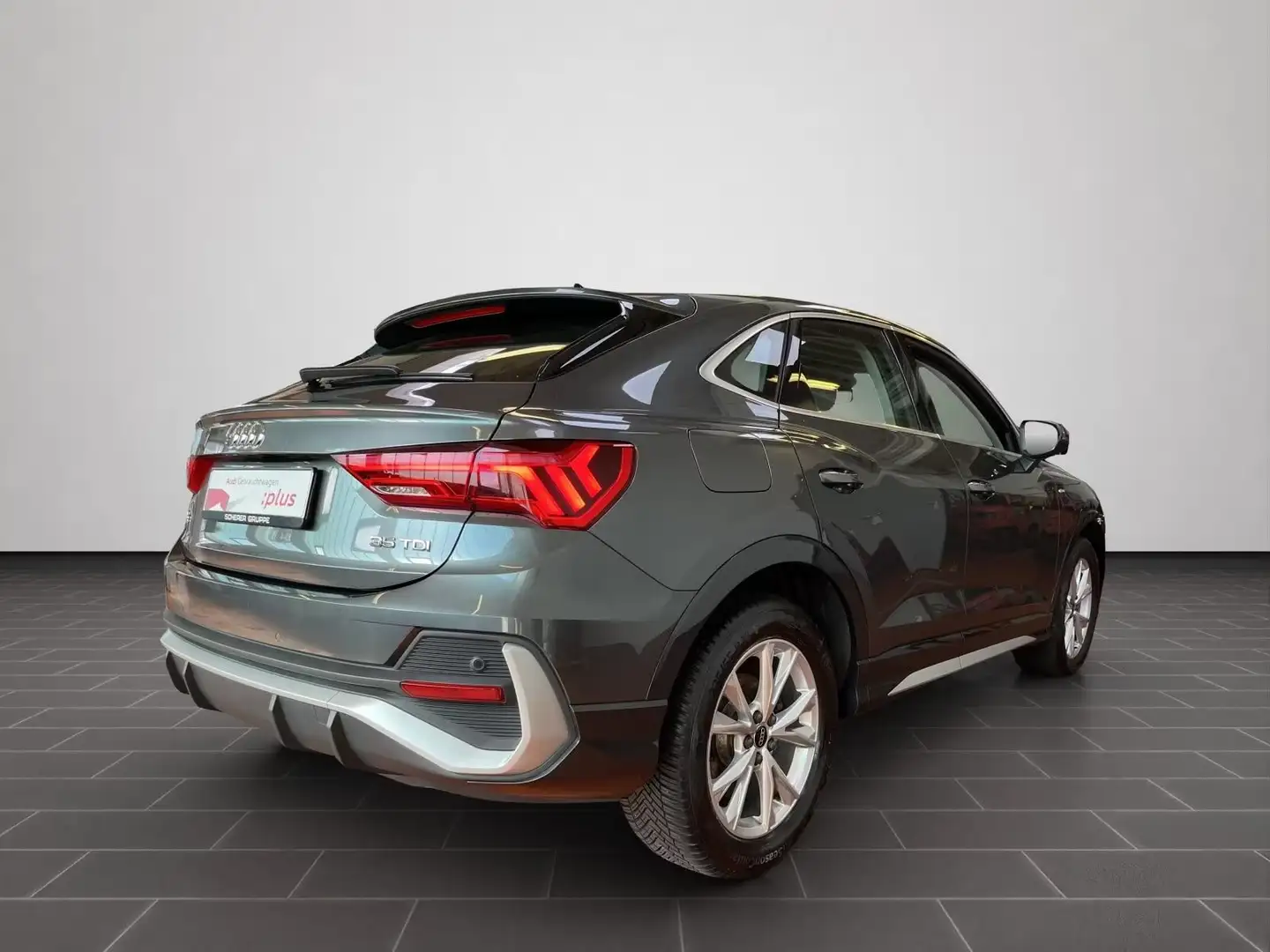 Audi Q3 Sportback 35 2.0 tdi S-line S-tronic 18" Gris - 2