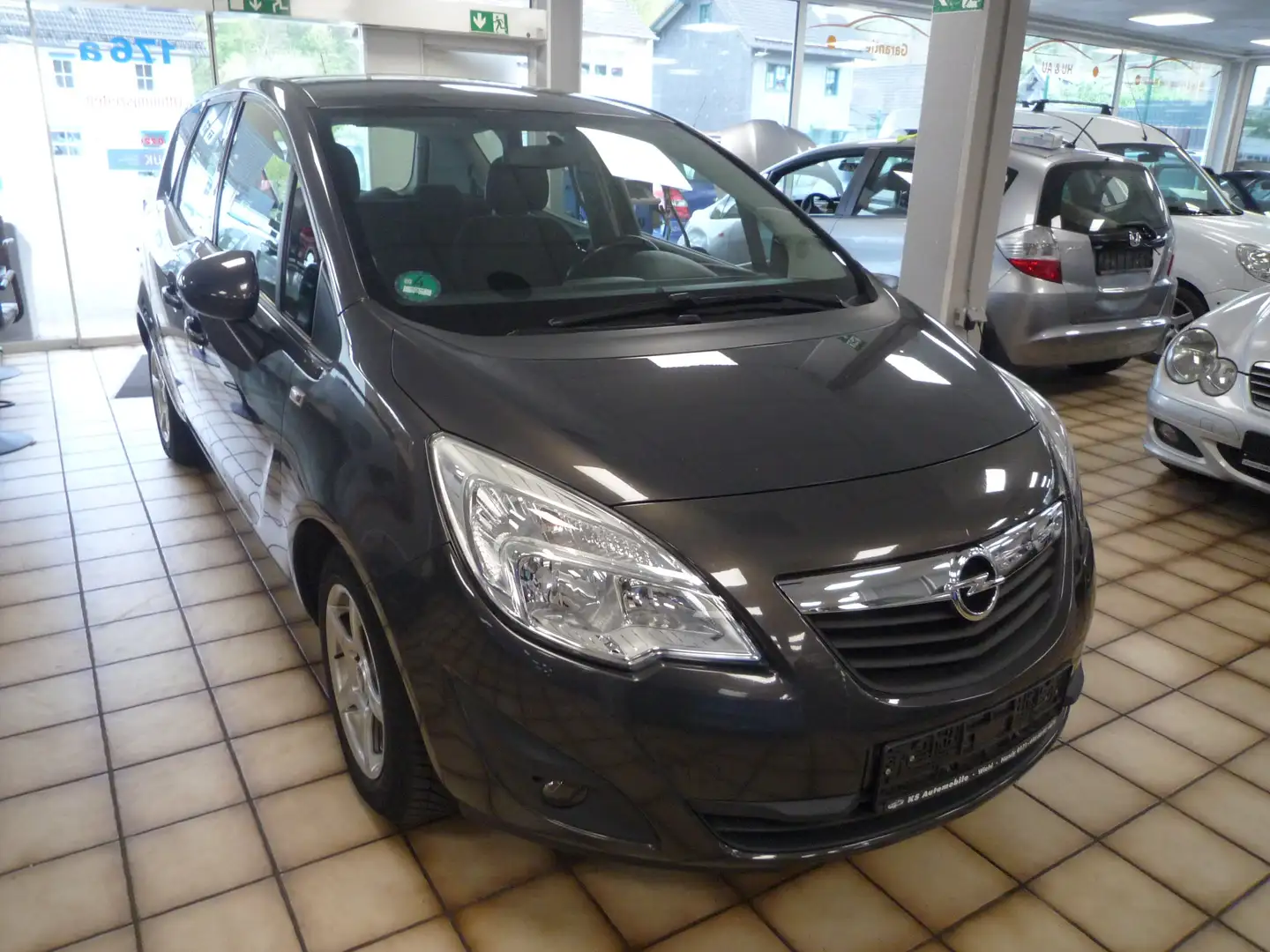 Opel Meriva 1,4 Klimaautomatik Gris - 2