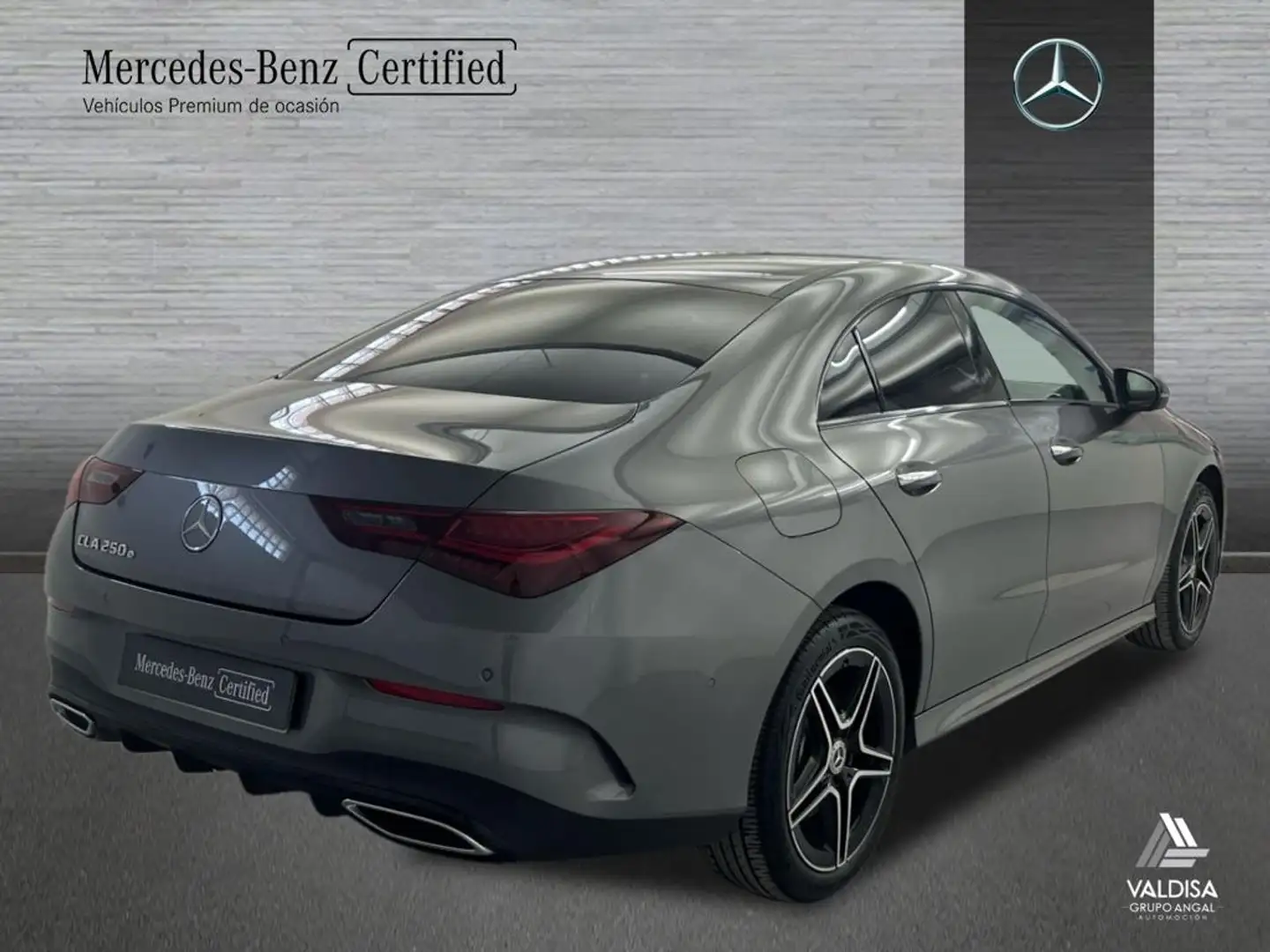 Mercedes-Benz CLA 250 e Coupé - 2