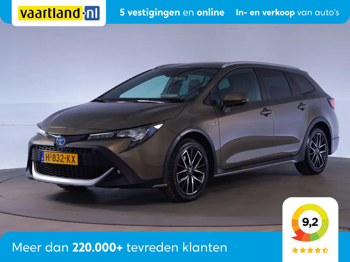 Toyota Corolla Touring Sports 2.0 Hybrid 184pk Trek [ Navi Camera Zöld - 1