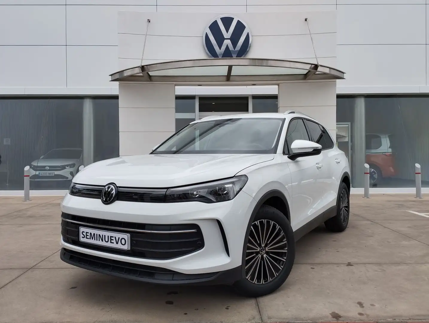 Volkswagen Tiguan Mas Blanco - 1