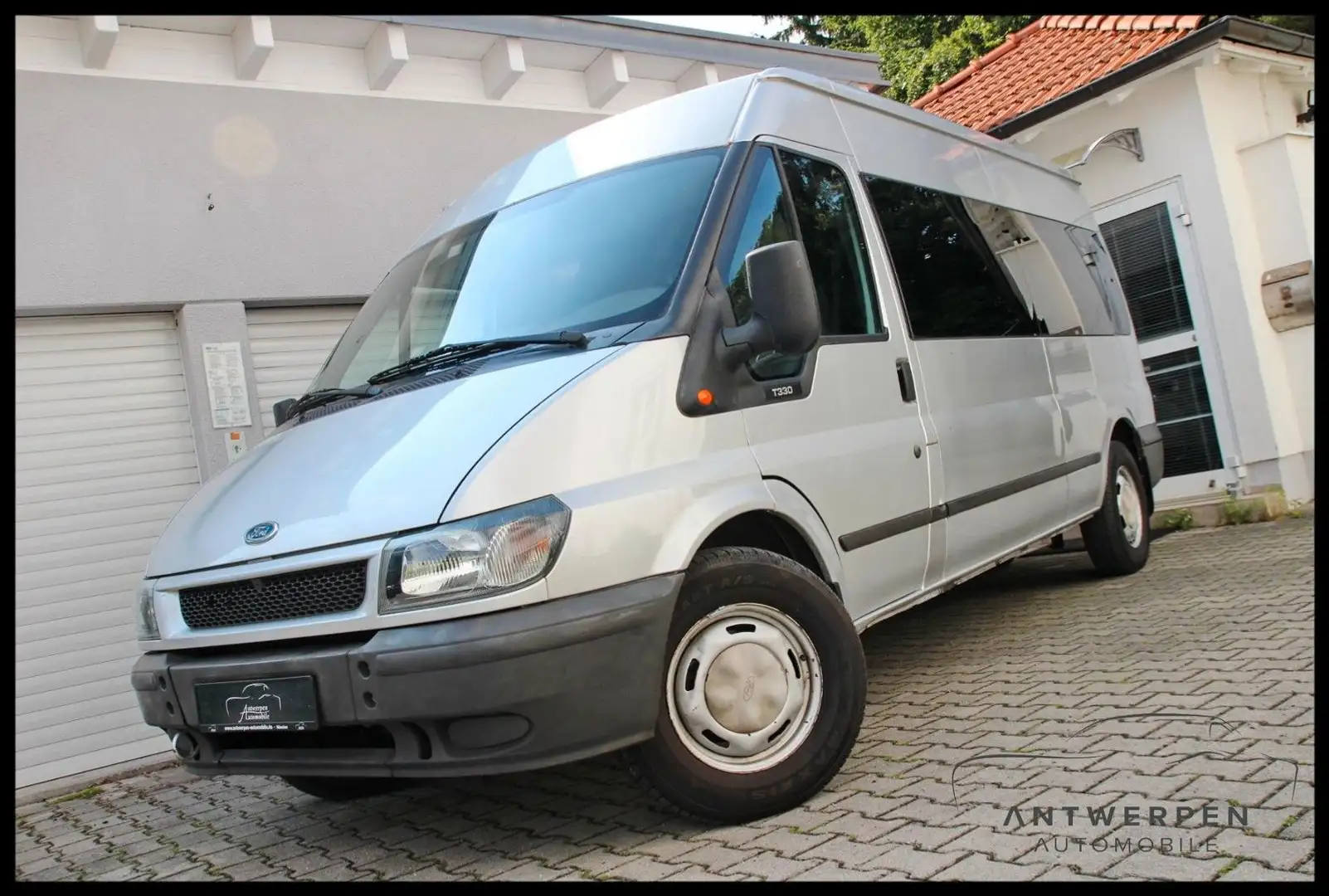 Ford Transit*Kombi*2.3*FT330*Lang*Klima*9-Sitzer*Mwst Zilver - 1