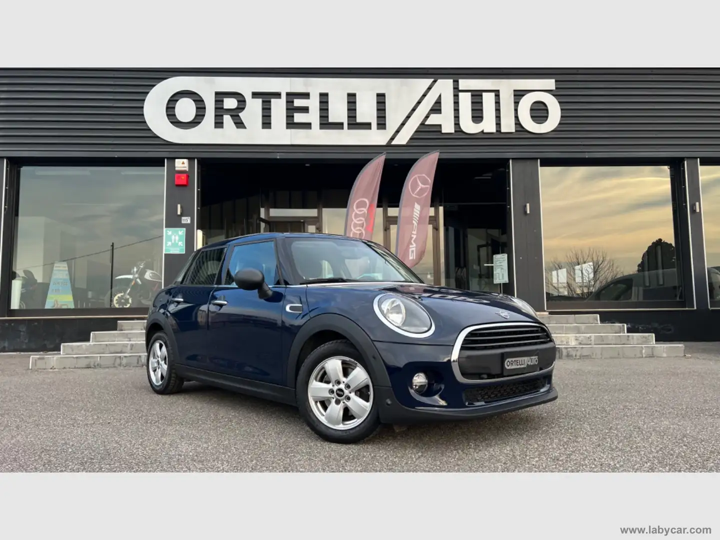 MINI Cooper One 5 porte AUTOMATICA I.V.A. ESPOSTA Blau - 1