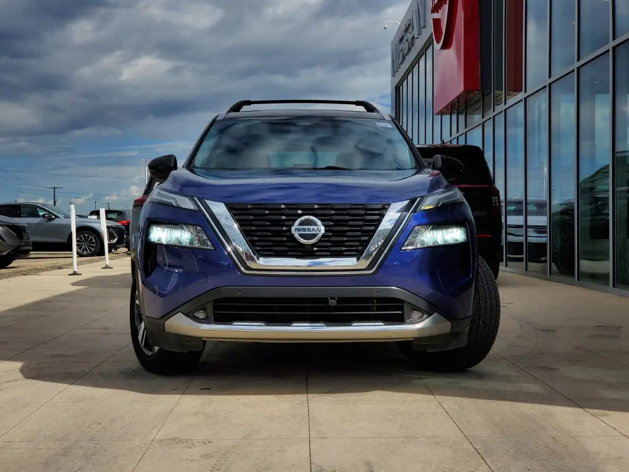Nissan Rogue снимка Nissan Rogue