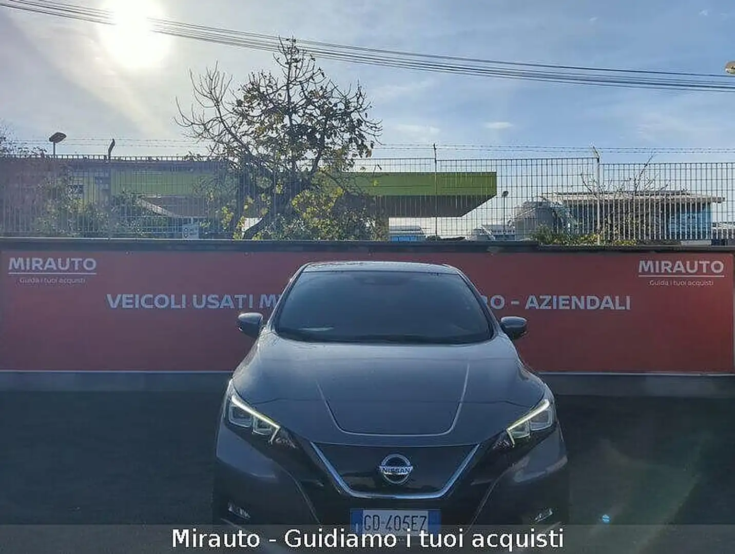 Nissan Leaf N-Connecta 40 kWh Szürke - 2