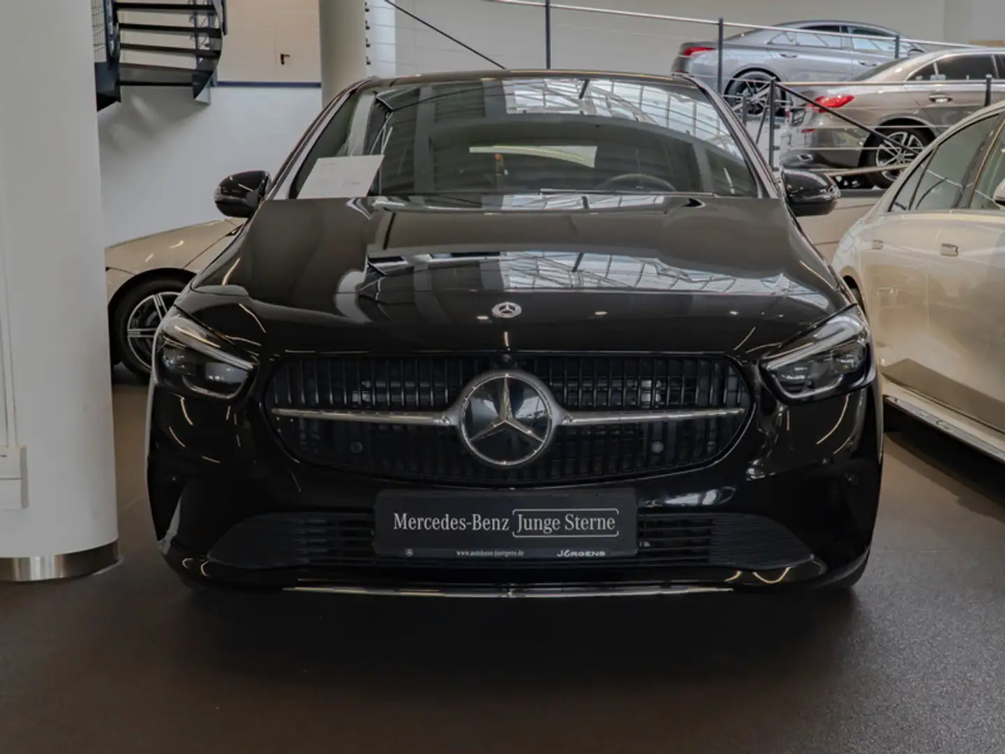 Mercedes-Benz B 200 Progressive/Multibeam/AHK/Cam/Winter/17' Noir - 2