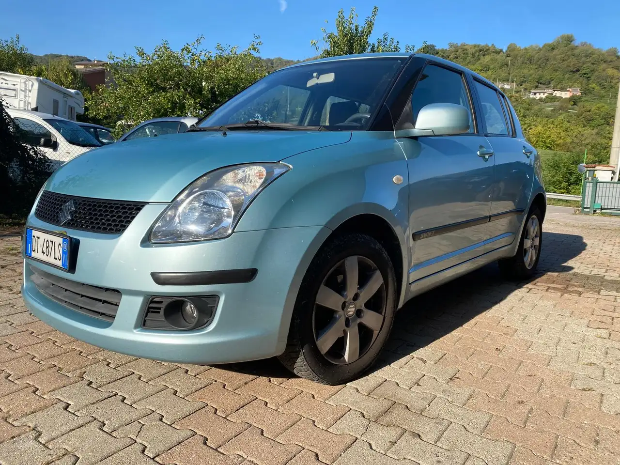 Suzuki Swift Swift IV 2005 5p 1.3 16v GL 4x4 — photo 1 of 15