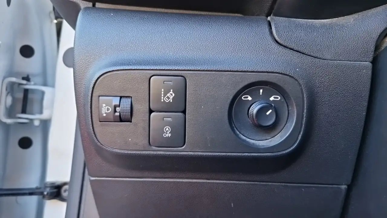 Citroen C3 C3 — photo 18