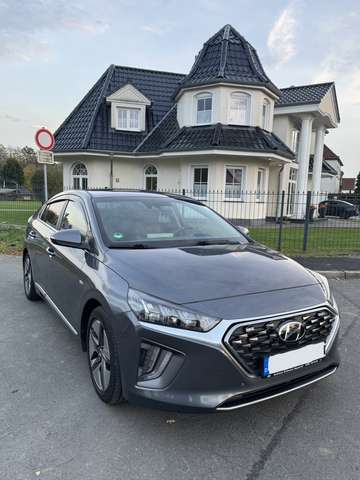 Imagine Hyundai IONIQ Hybrid 1.6 GDI Premium