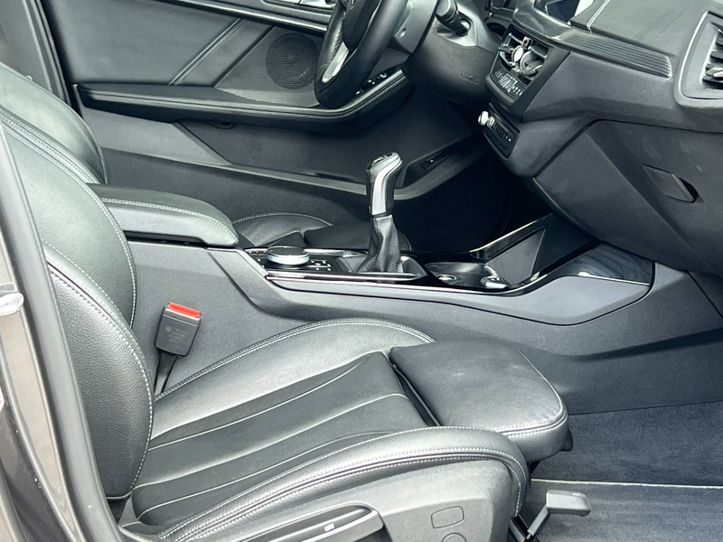 BMW 118 i Sport Line 6vit 140cv (cuir clim led navig ect) — photo 14