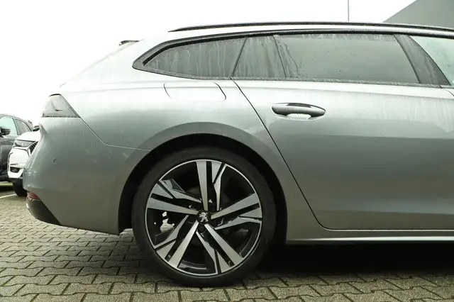 Peugeot 508 SW view 5