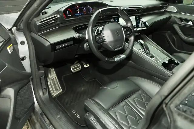 Peugeot 508 SW view 10