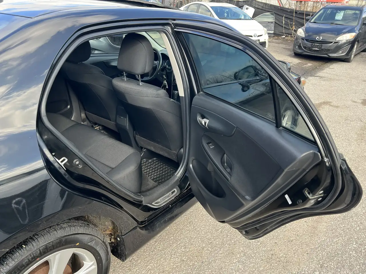 Toyota Corolla снимка Toyota Corolla