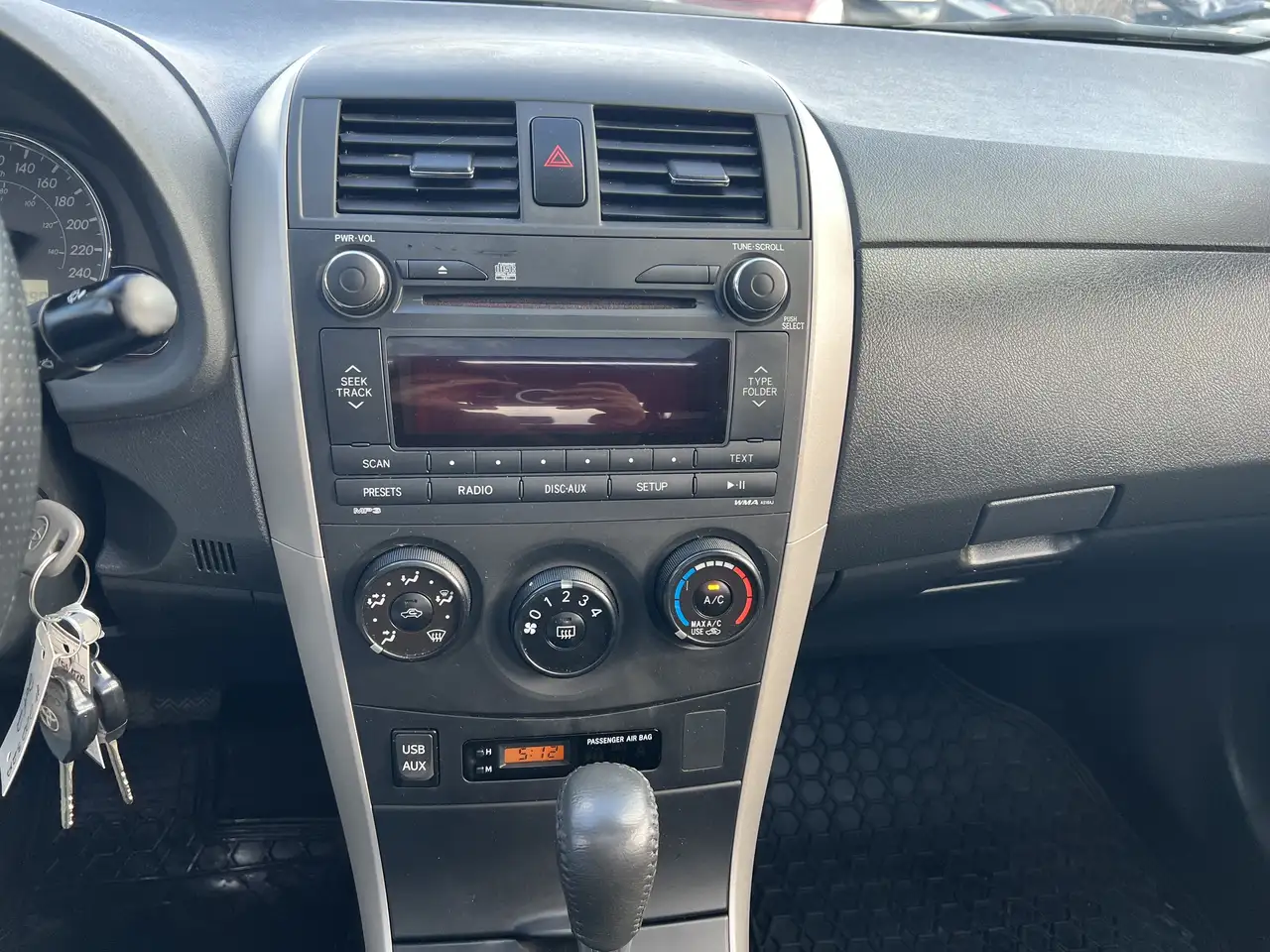 Toyota Corolla снимка Toyota Corolla