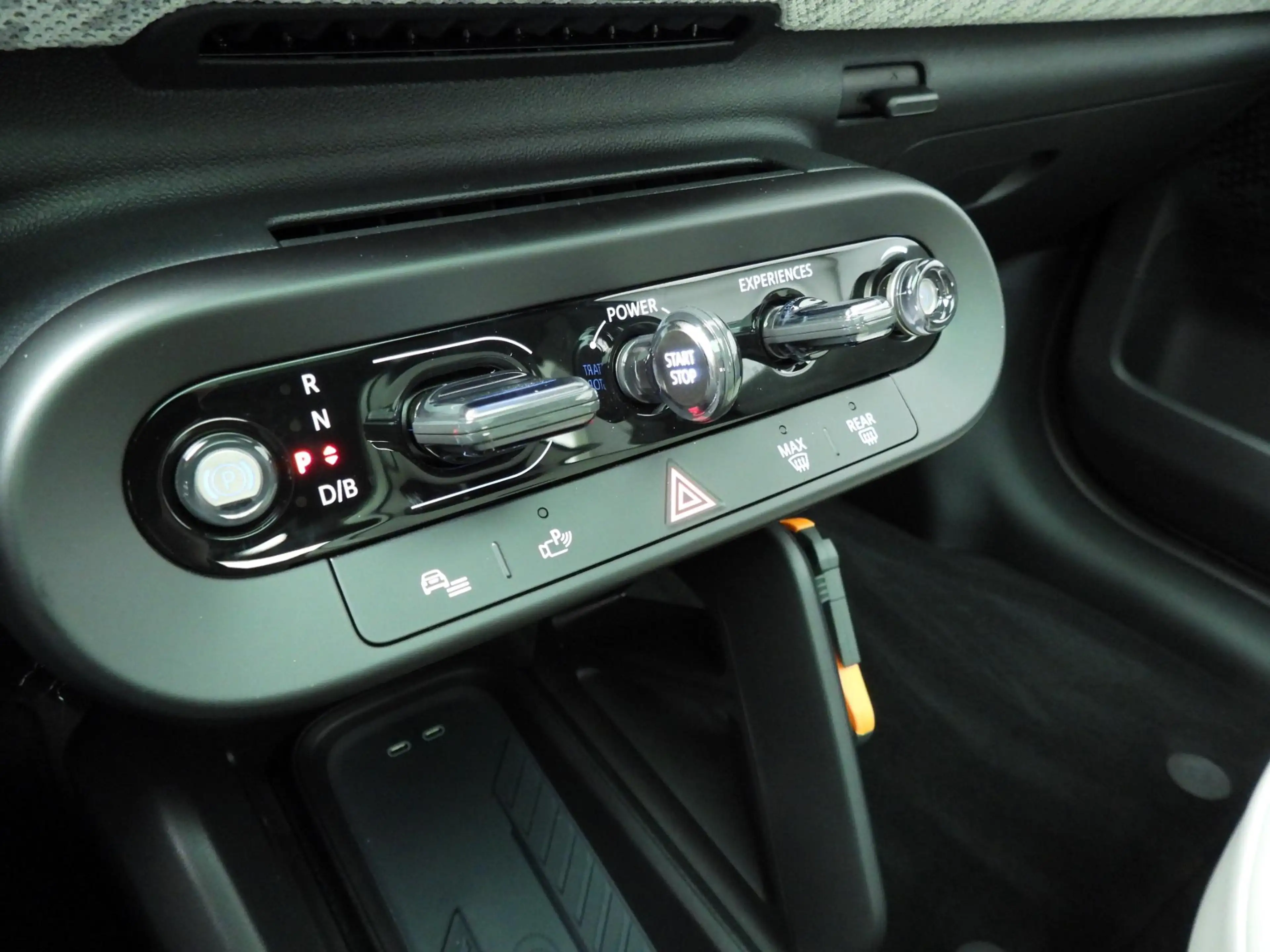 MINI Cooper SE 3-deurs Pakket M / Panoramadak / JCW Sportstoelen — photo 14