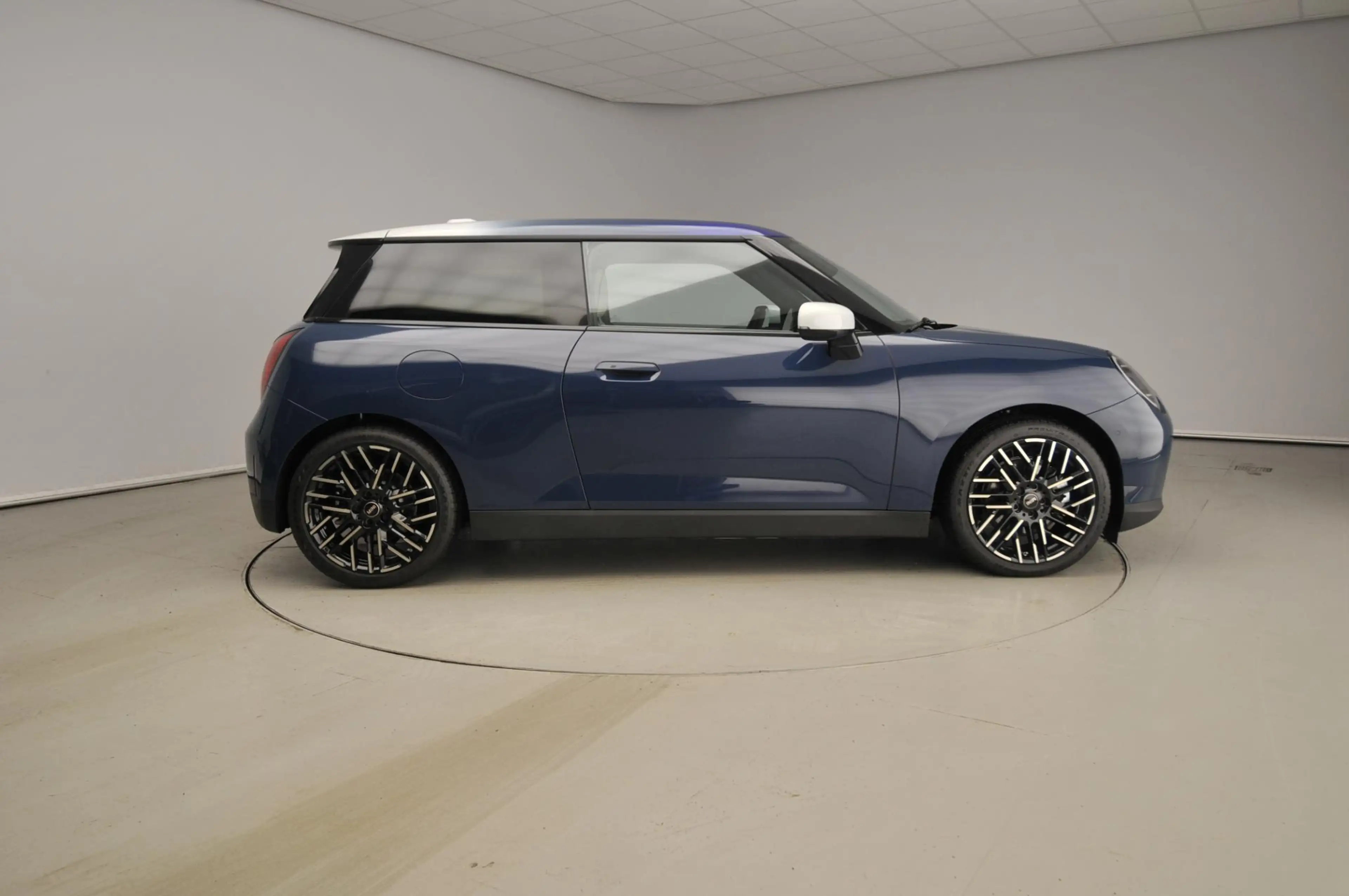 MINI Cooper SE 3-deurs Pakket M / Panoramadak / JCW Sportstoelen — photo 4