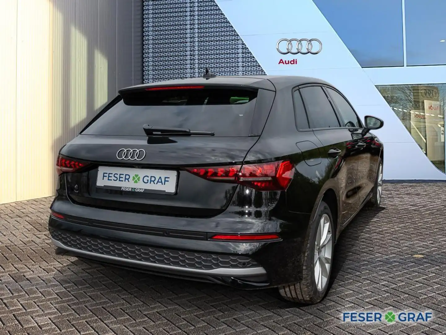 Audi A3 40 TFSI e /LED/ACC/Navi+/Kamera Noir - 2