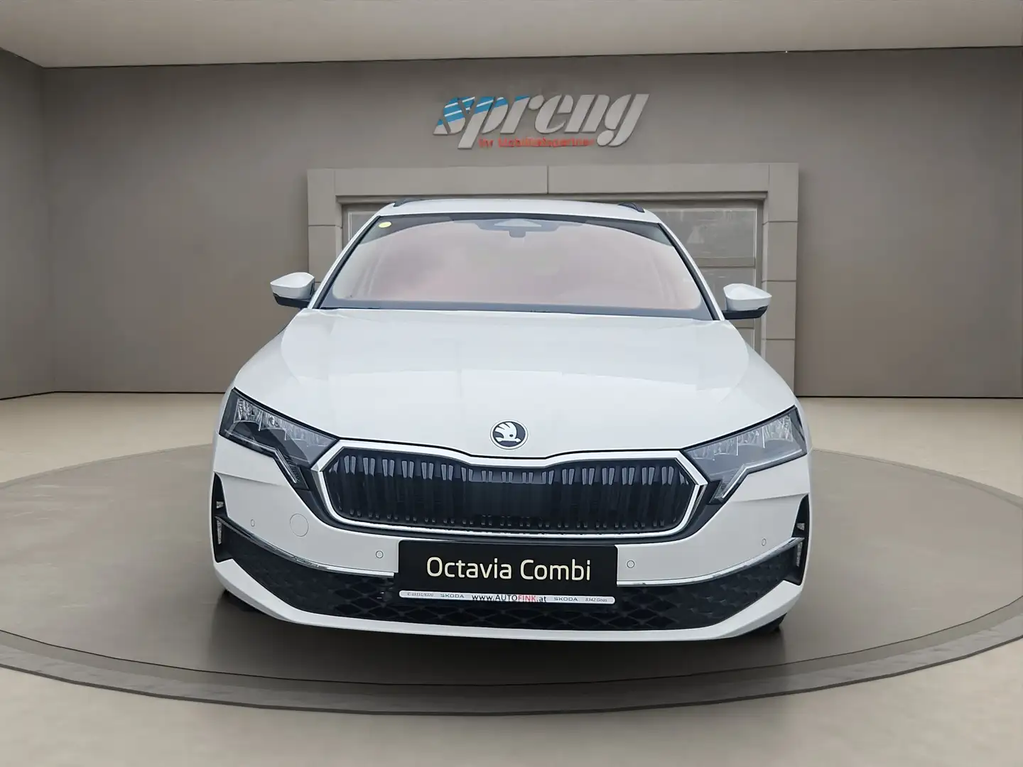 Skoda Octavia Tdi 2.0 - SELECTION - DSG - nur € 33.999,-* Weiß - 2