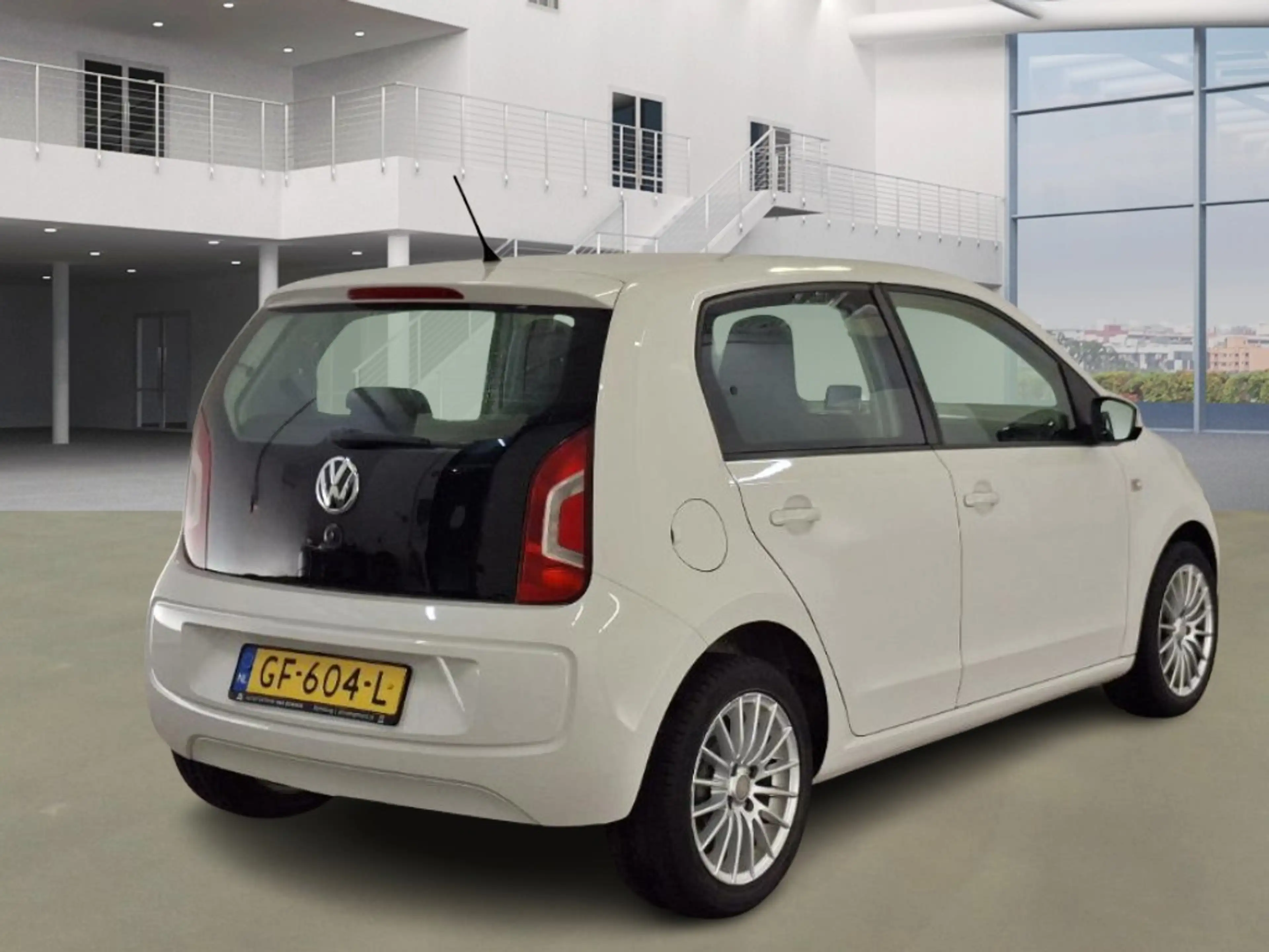 Volkswagen up! 1.0 move up! BlueMotion — photo 3