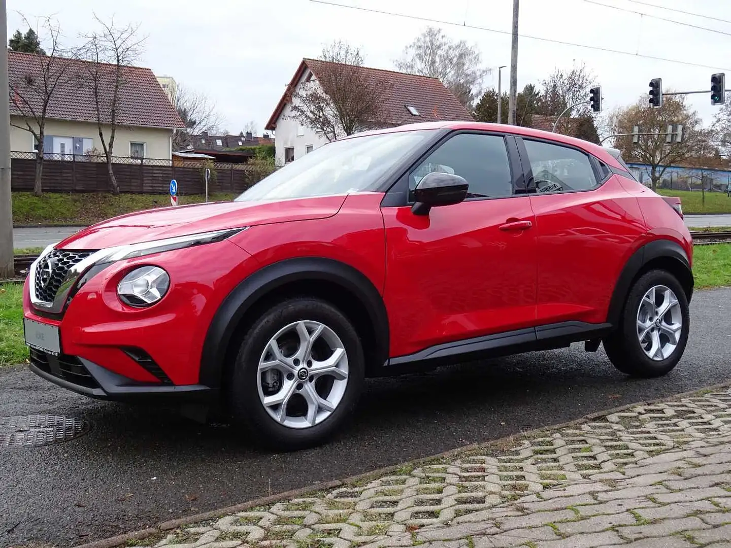 Nissan Juke 1.0 DIG-T DCT N-Connecta m. WinterP Rouge - 2