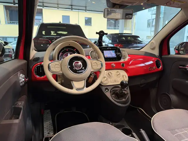 Fiat 500C view 10