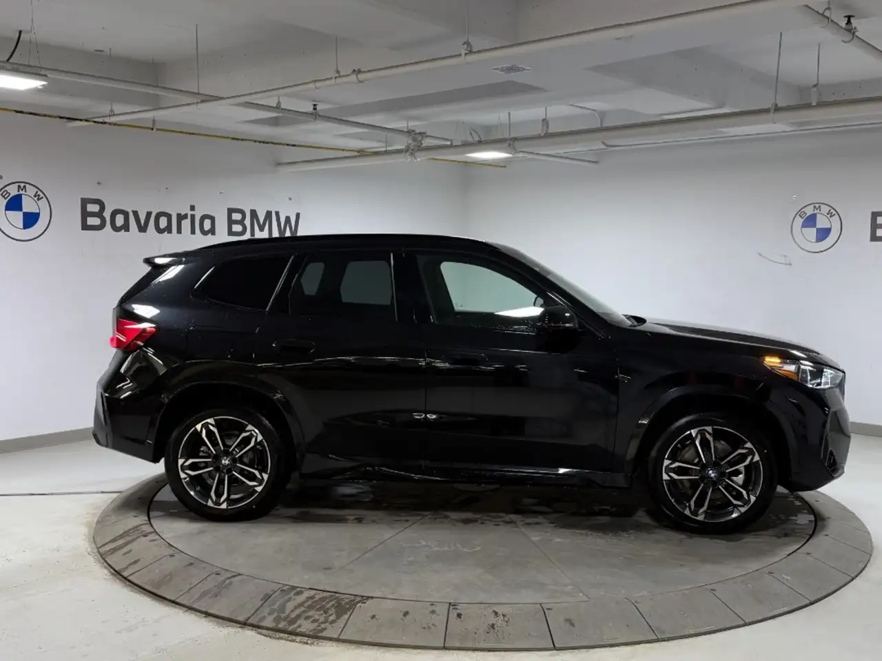 BMW X1 снимка BMW X1