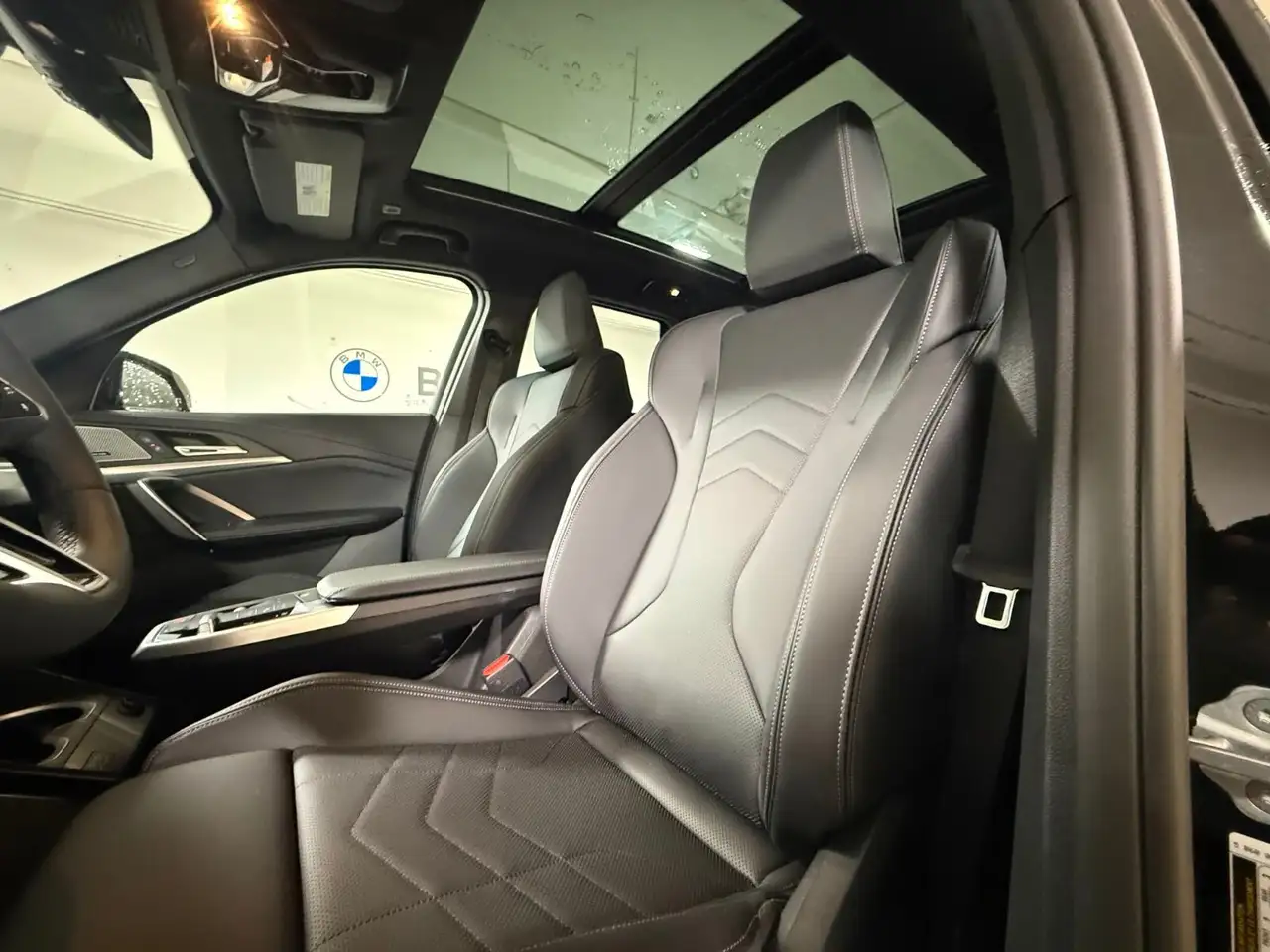 BMW X1 снимка BMW X1