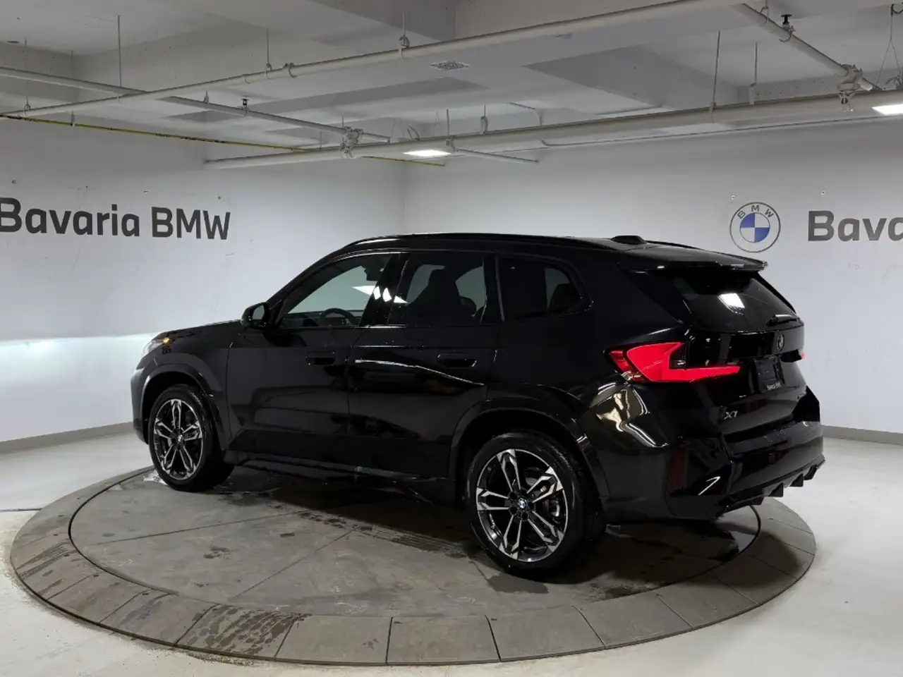 BMW X1 снимка BMW X1